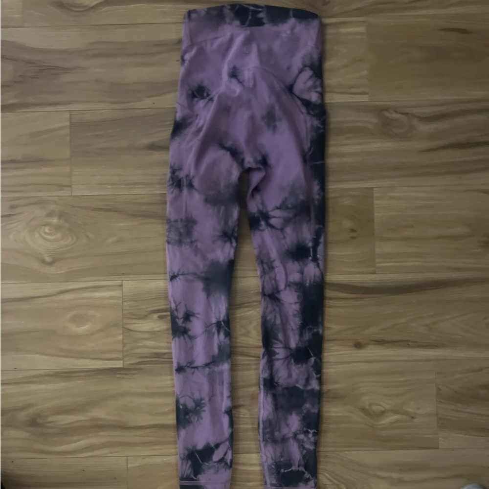 Lululemon Fast and Free Purple High Rise Tie Dye Legging - Picture 8 of 11